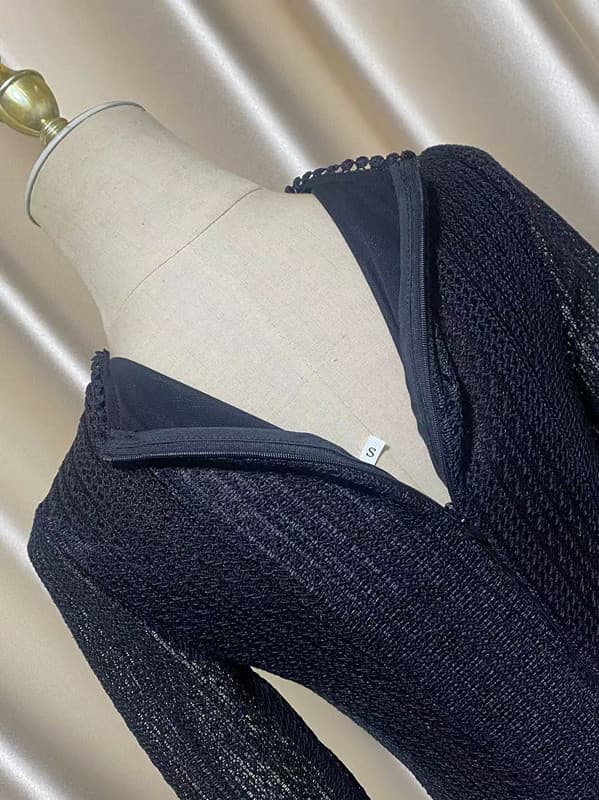 黒ドレス ミニ丈 透かし編み 上品 フレア フリル ミニドレス