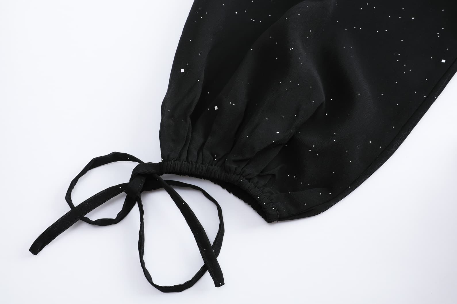 黒ドレス 星空輝くボリューム袖ミニドレス