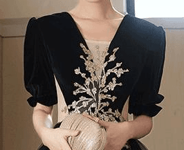黒ドレス 優雅な刺繍チュールティアードドレス