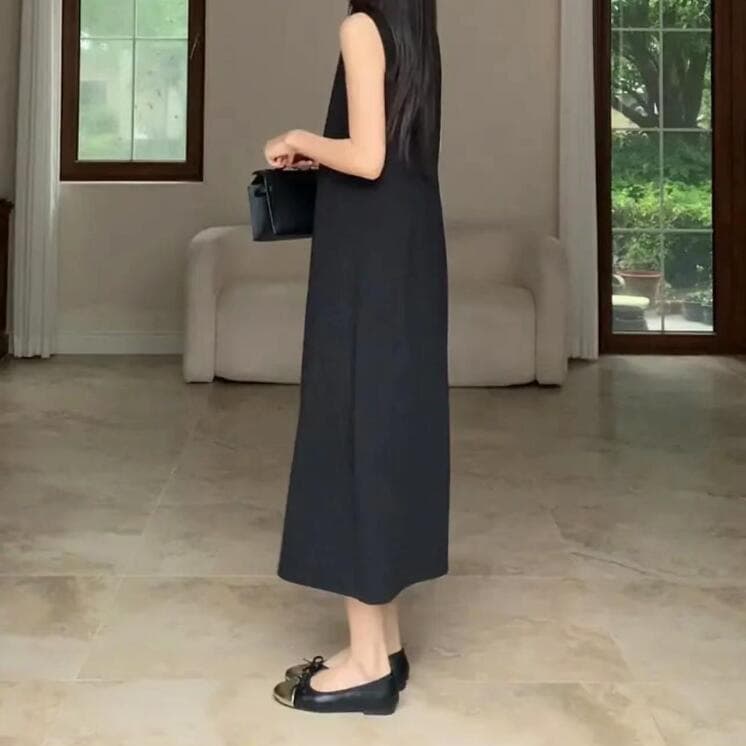 黒ドレス ロング丈 上質シンプル ノースリーブワンピース